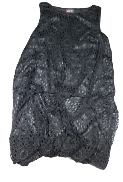 Etre size 12 black lace mini dress or long top - Picture 5 of 8